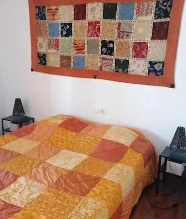 Views, Family & Private Parking In Alto Albayzin Granada