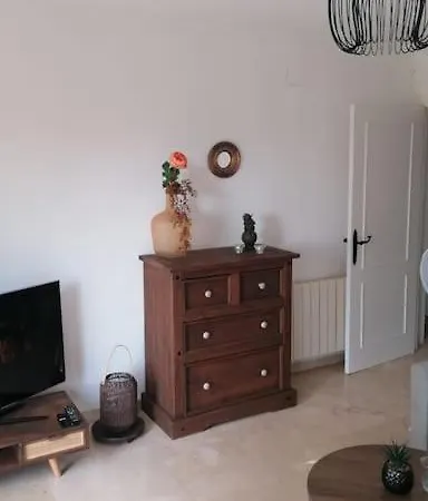 Views, Family & Private Parking In Alto Albayzin *