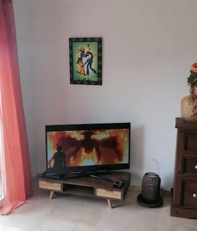 Views, Family & Private Parking In Alto Albayzin * Granada
